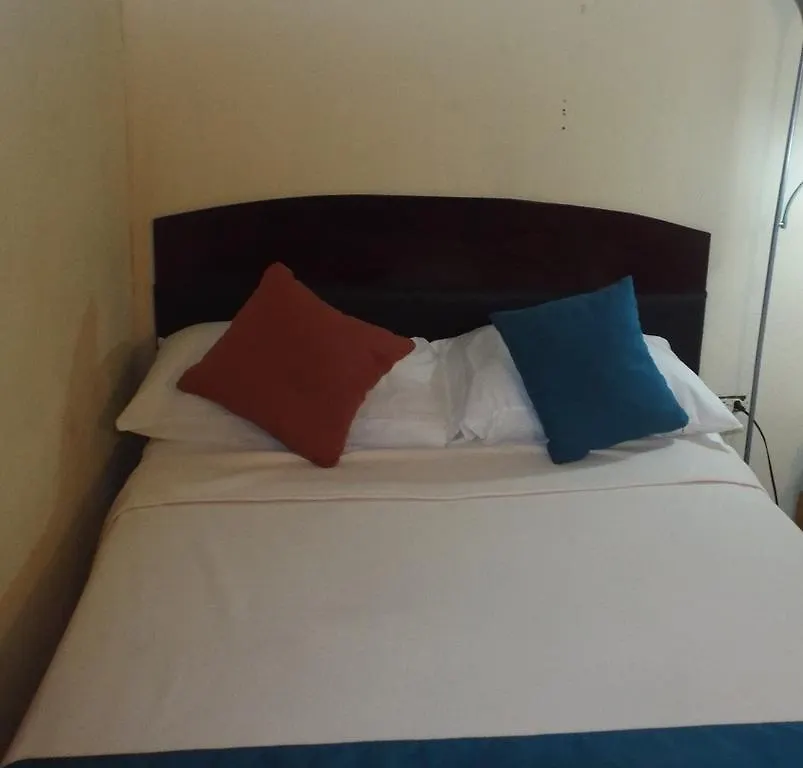 Tropical Court Inn New Kingston