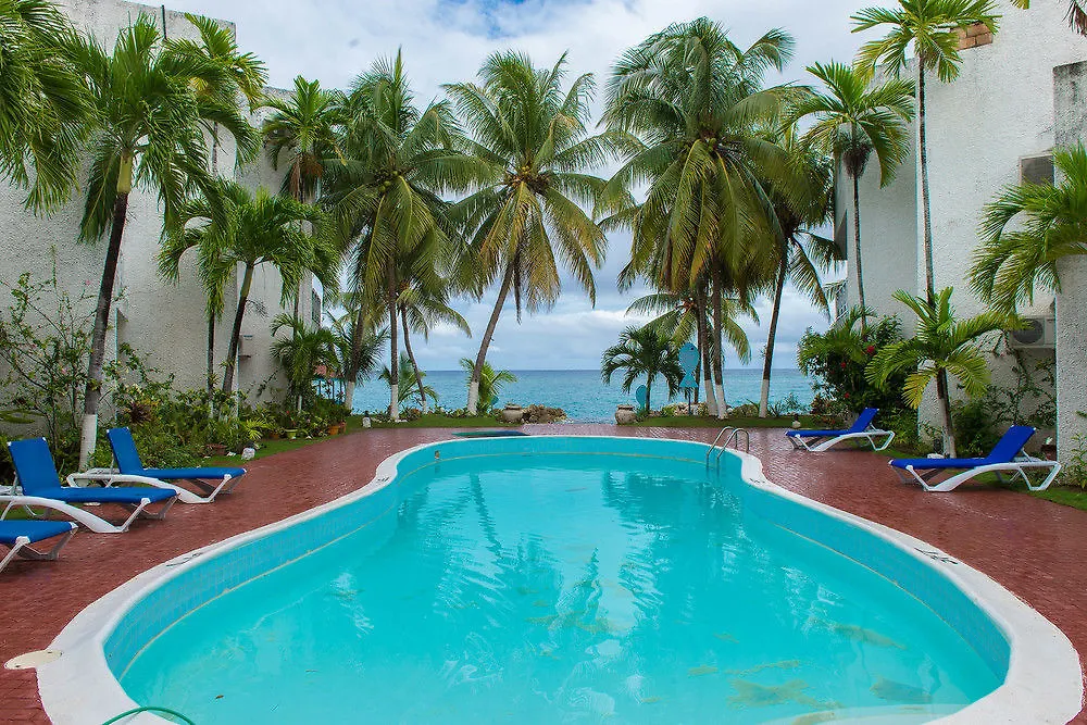 ***  Tropical Court Inn New Kingston Jamaica